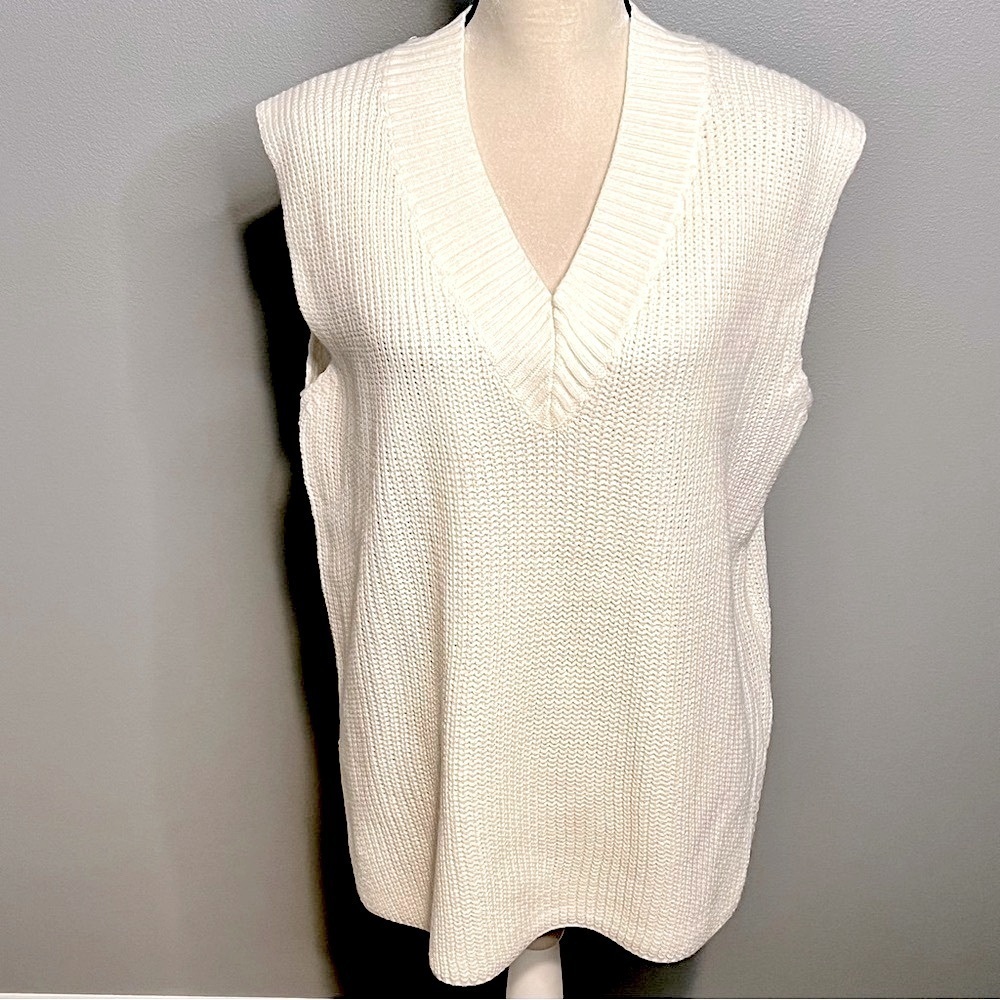ROOLEE Cream V-Neck Oversized Knit Sweater Vest - Small